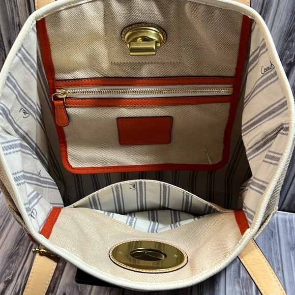 RARE: Coach-Pierre Le Tan Collab Beach Umbrella Canvas Tote with card holder. - Picture 5 of 16